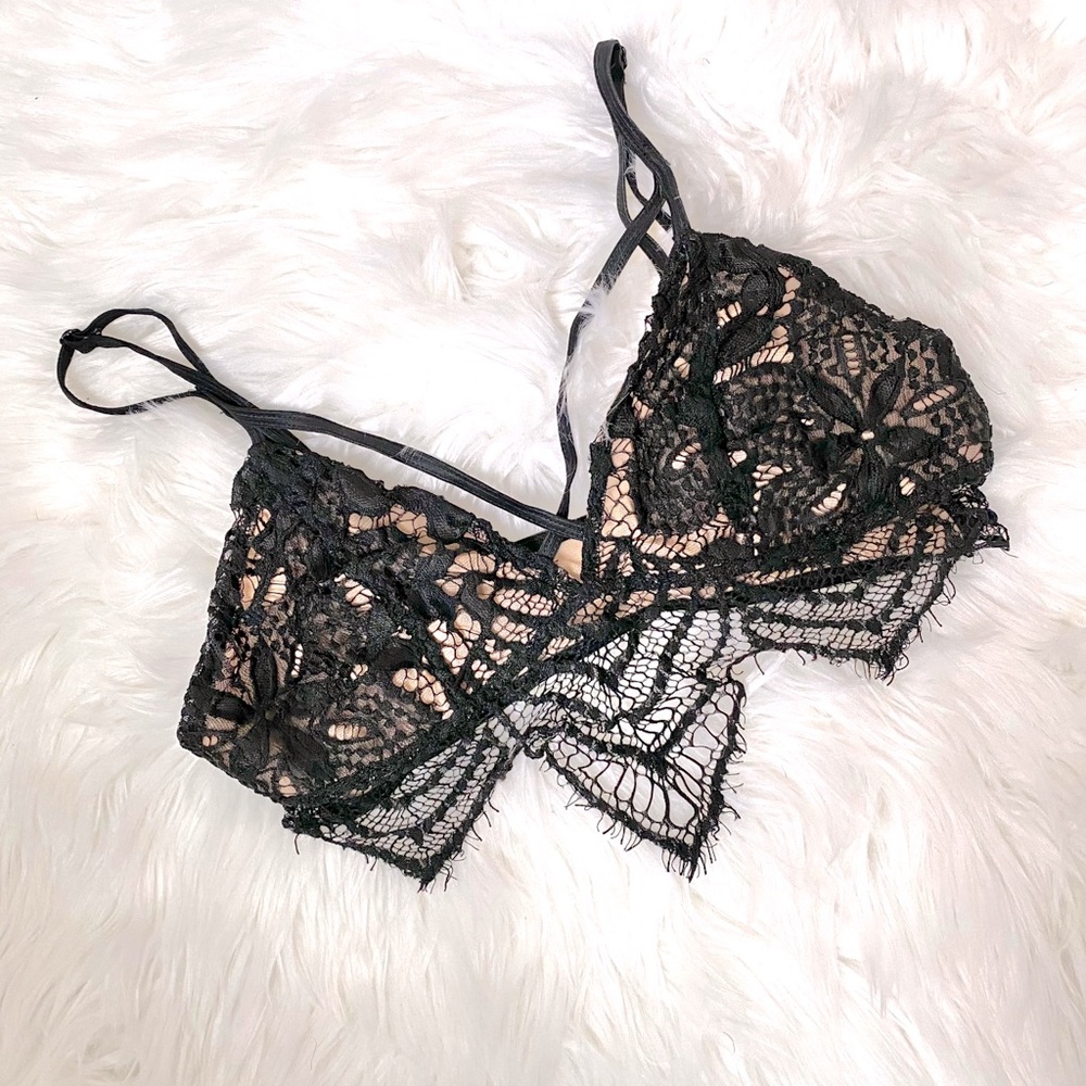 Express Lace Bralette